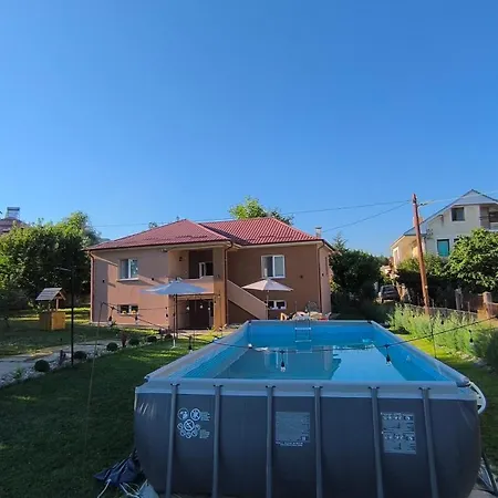Todoroski House أوهغيد
